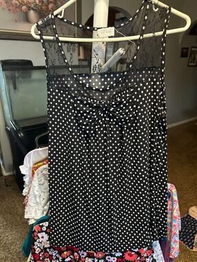 Ivy Rose Black Polka Dot Sheer Yoke Tank Top Size 3X